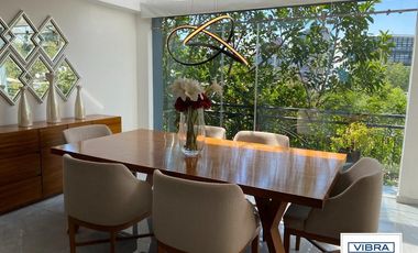 Edificio habitacional en el corazón de la Condesa .