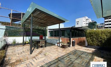 Edificio habitacional en el corazón de la Condesa .