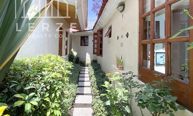 Casa en Bosques de las Lomas con Oficina Independiente P