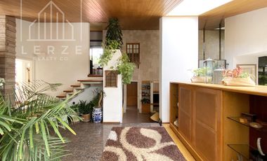 Casa en Bosques de las Lomas con Oficina Independiente P