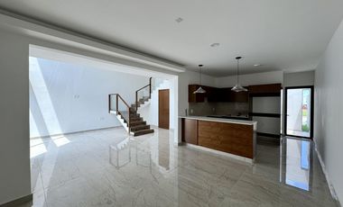 Casa en Fraccionamiento Lomas del Dorado