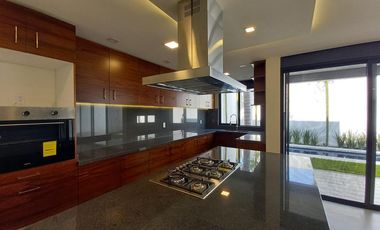 Venta Casa Nueva Jardines Delicias