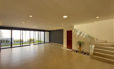 Venta Casa Nueva Jardines Delicias