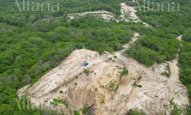 Terreno en  Venta a 15 minutos de Bahías de Huatulco