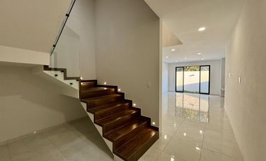 Casa Nueva en Venta Lomas del Dorado