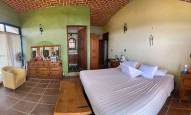 CASA ESTILO MEXICANO EN TEQUES