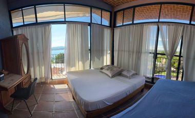 CASA ESTILO MEXICANO EN TEQUES