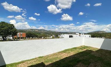 CASA EN VENTA EN FRACCIONAMIENTO FARASI, HARAS DEL BOSQUE