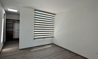 CASA EN VENTA EN FRACCIONAMIENTO FARASI, HARAS DEL BOSQUE