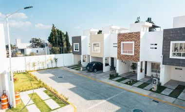 Casa en VENTA Reforma Nuevo León Cuautlancingo Puebla.