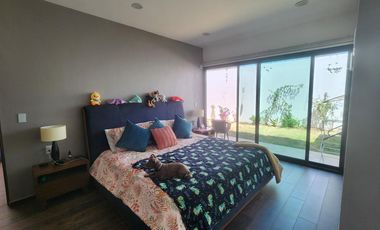Casa en  Venta en Altozano, Fraccionamiento privado