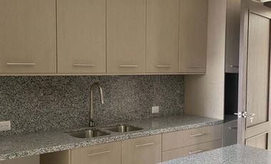 Departamento en Girault Boulevard Reforma IV. V