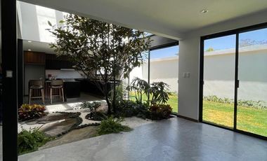 Casa en VENTA P. Jalisco Lomas de Angelópolis Cholula Puebla