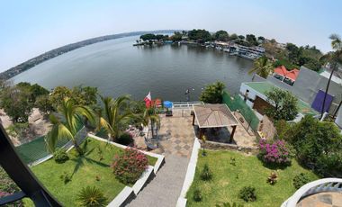 CASA EN VENTA  TEQUESQUITENGO