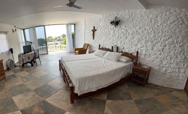 CASA EN VENTA  TEQUESQUITENGO