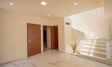 CASA JARDINES DE DELICIAS