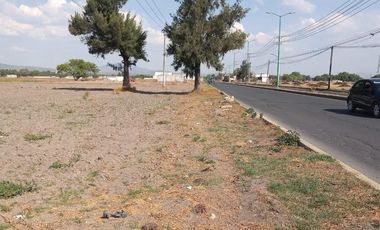 Terreno en Carretera Tecamac - Zumpango, Los Reyes Acozac. Sup. 20,600 m2