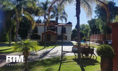 SE VENDE CASA DE CAMPO EN GRANJAS DE LA FLORIDA