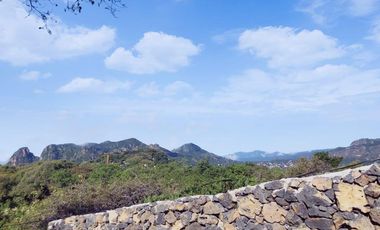 Lote en venta en Tepoztlán.