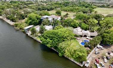 Residencia de lujo en venta con acceso al río