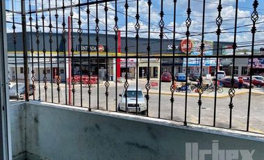 SE VENDE LOCAL COMERCIAL DE 2 PISOS FRENTE A SUPER AKI DE LA RIA, CAMPECHE