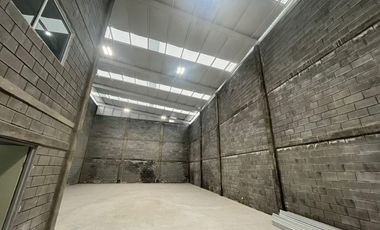 Bodega Industrial en Independencia