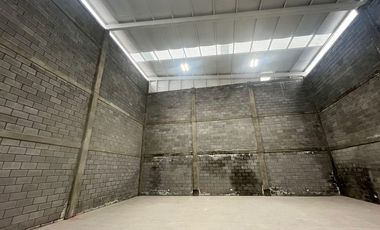 Bodega Industrial en Independencia