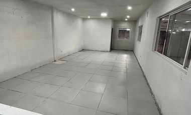 Bodega Industrial en Independencia