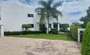 Casa en Fraccionamiento Kloster Sumiya