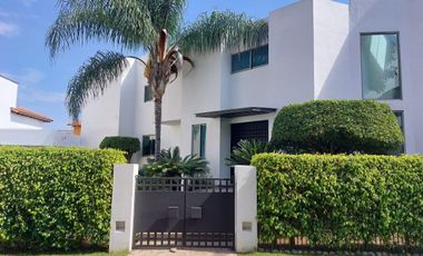 Casa en Fraccionamiento Kloster Sumiya