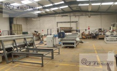 Bodega en Venta, San Francisco Cuautlalpan Oportunidad Única a pie de calle sobre Periférico