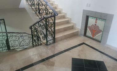 Casa en Remodelada Parques de la Herradura