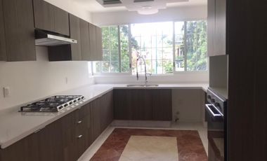 Casa en Remodelada Parques de la Herradura