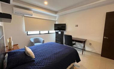 Costa de Oro Residencia con 4 recámaras cada una con baño, una en planta baja.