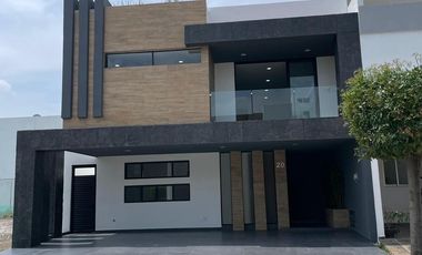 Casa en VENTA Parque Guanajuato Lomas de Angelópolis Cholula Puebla.