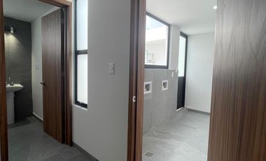 Casa en VENTA Parque Guanajuato Lomas de Angelópolis Cholula Puebla.