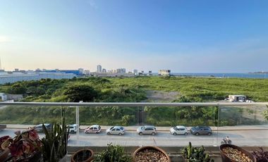 Departamento en Costa de Oro, 3 recámaras con vestidor y baño cada una, alberca.