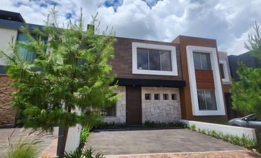 Casa en Venta Fraccionamiento El olivar Altozano