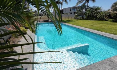 El Dorado Residencial y Marina, Residencia con canal de navegación.