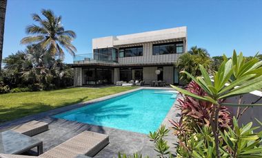 El Dorado Residencial y Marina, Residencia con canal de navegación.