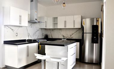 Fracc. JARDINES del SUR, CASA en VENTA de 3 recamaras, con jardín