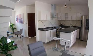 Fracc. JARDINES del SUR, CASA en VENTA de 3 recamaras, con jardín