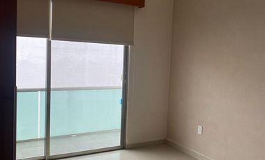 CASA EN RENTA EN FRACC. LAS PALMAS, MEDELLIN DE BRAVO, VERACRUZ