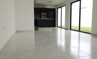 Casa en Venta en Lomas del Dorado