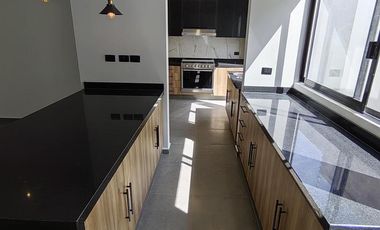 Casa SOF1 en venta Privada Cennet