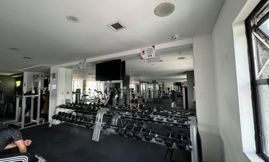 VENTA | Local comercial y de servicios para oficinas de 560 m2, uso actual: GYM