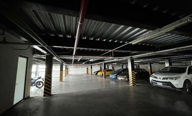 VENTA | Local comercial y de servicios para oficinas de 560 m2, uso actual: GYM