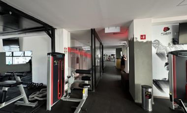 VENTA | Local comercial y de servicios para oficinas de 560 m2, uso actual: GYM