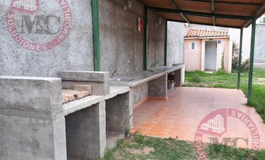 Venta de locales comerciales y salón de fiestas al Oriente de Aguascalientes - negocio o inversión