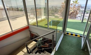 RENTA | Edificio de 336 m2 en 3 niveles, Arboledas del Parque, Qro.